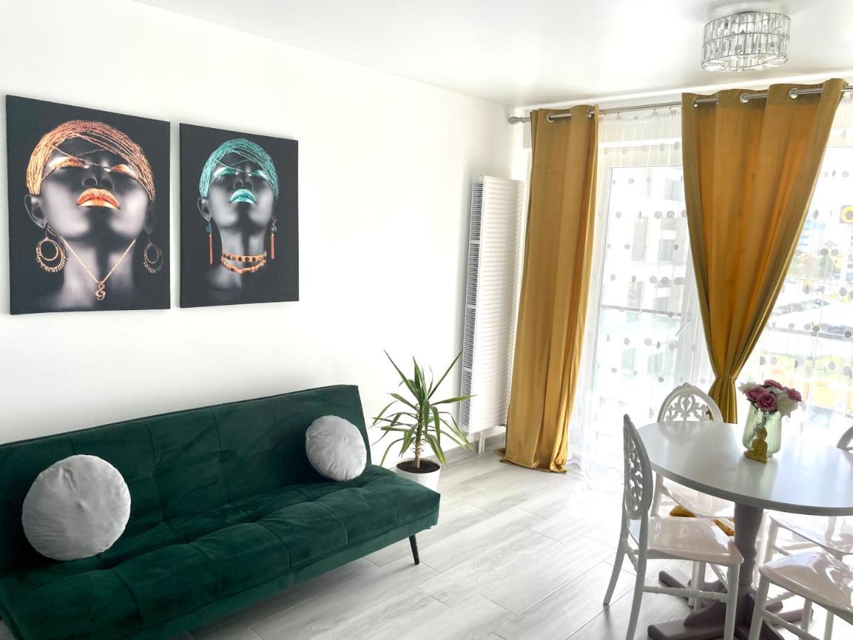 那沃达利Dominic 2 Beds 1 Sofa Parking Pool Apartament By Alezzi Nord10公寓 外观 照片