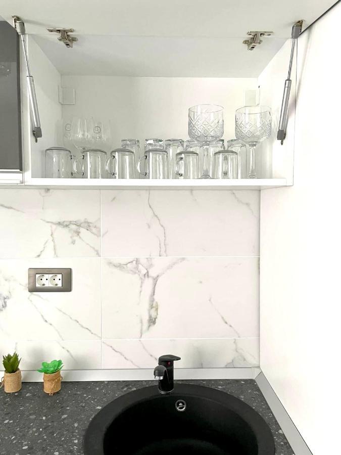 那沃达利Dominic 2 Beds 1 Sofa Parking Pool Apartament By Alezzi Nord10公寓 外观 照片